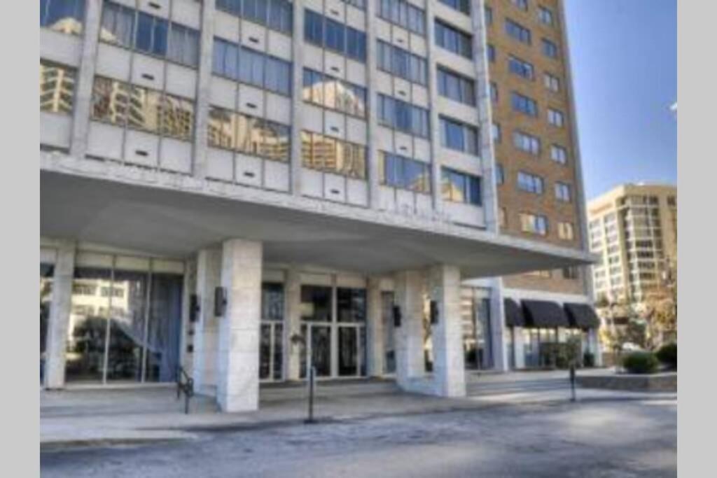 Heart Of Downtown 2Bd 1Free Parking View! Lm1008 애틀랜타 외부 사진
