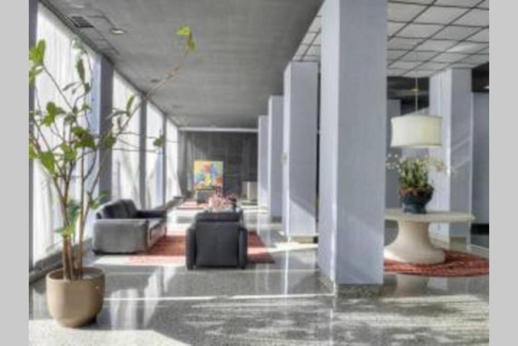 Heart Of Downtown 2Bd 1Free Parking View! Lm1008 애틀랜타 외부 사진
